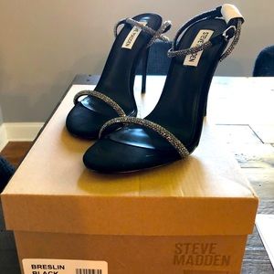 BRAND NEW - Steve Madden Breslin Black Heel Size 8 - NEVER WORN!